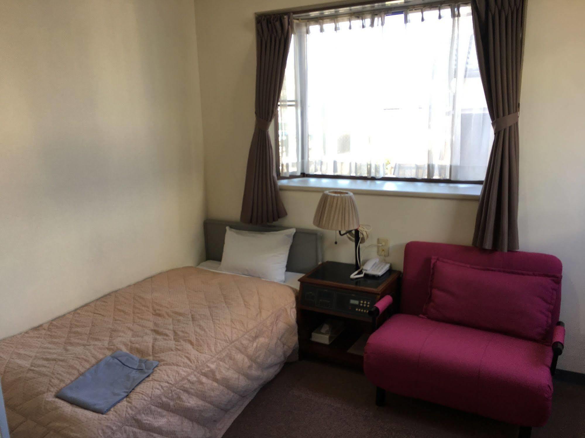 Business Hotel Konen Fudzsi Kültér fotó